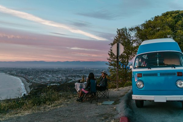 Quels sont les meilleurs sentiers pour une randonnée dans les montagnes de l'Atlas, Tunisie?